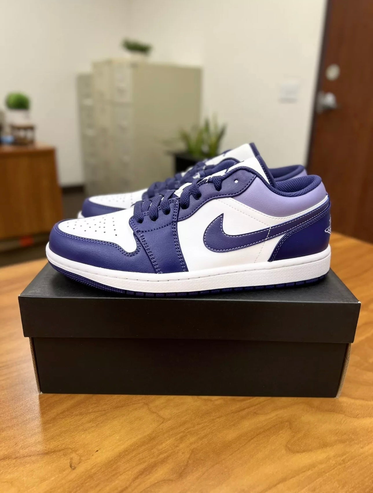 Air Jordan 1 Low Sky Purple